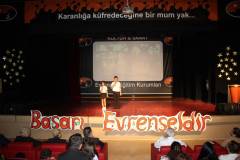 Evrensel Kolej